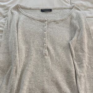 Brandy Melville Gray Long Sleeve Top